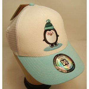 Penguin  trucker hat Small head size snap back NWT Makerwear